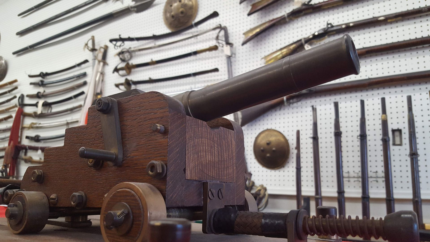 Model Navy Cannon Collectors Armoury California